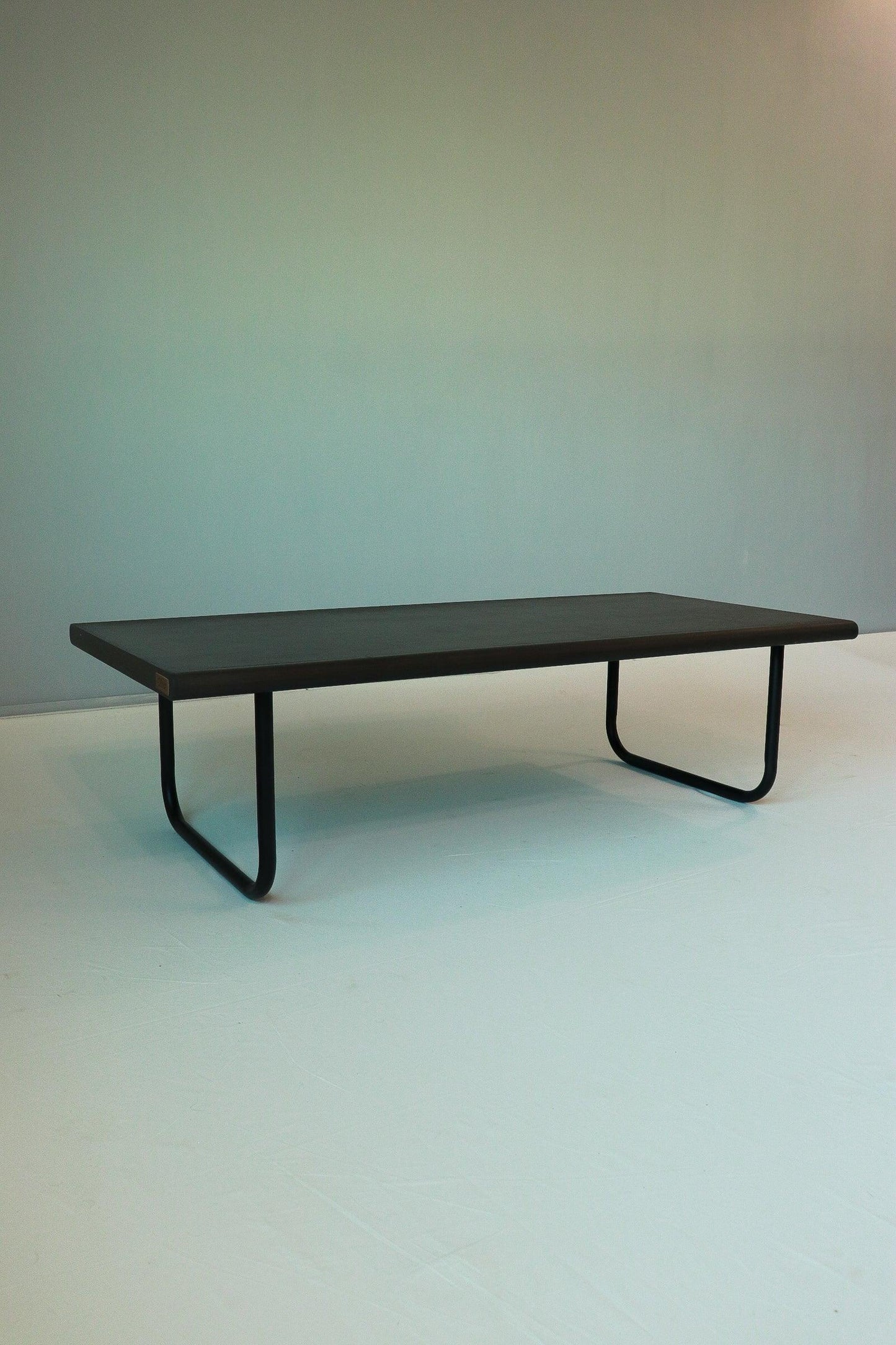 Center Eleg - Walnut
