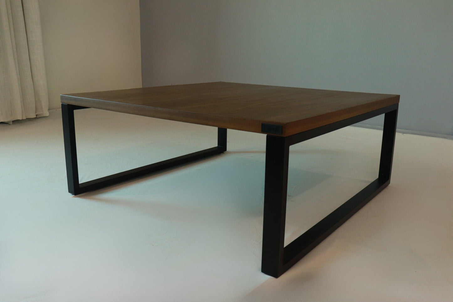Social Square - Teak
