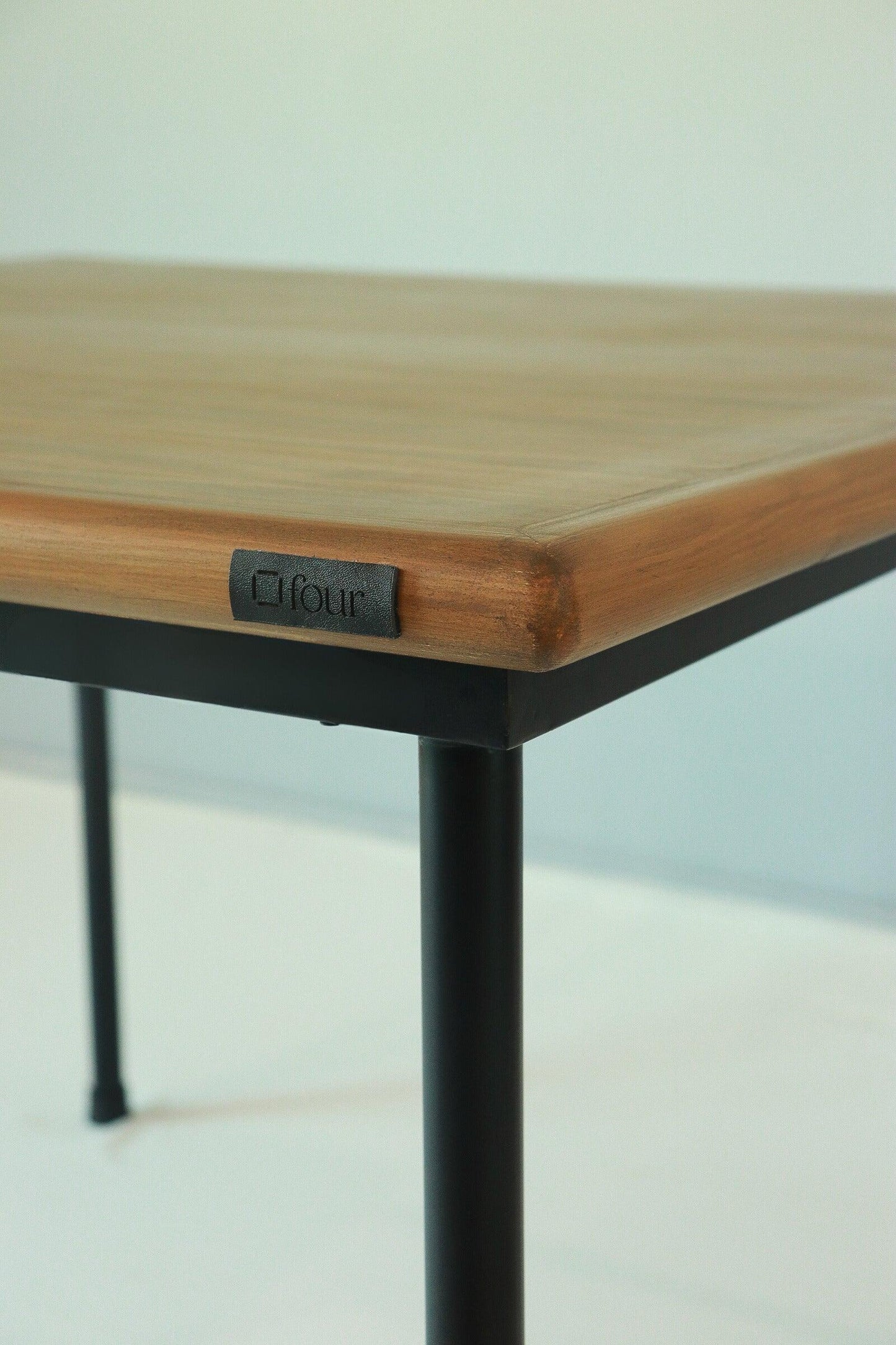 Adap-Table