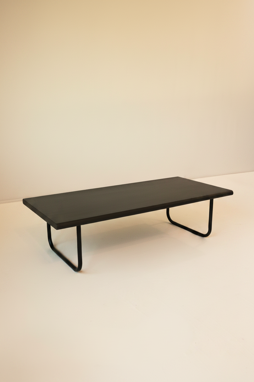 four Center Eleg in Walnut finish [H:50365618553133]